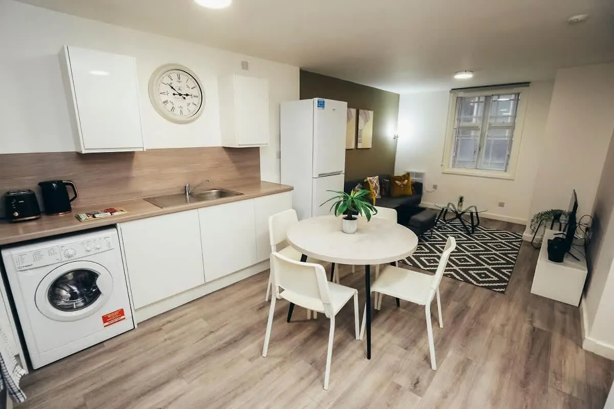 2Br City Centre Apt, Self Check In, Wifi, By Derbnb Sheffield Apartment